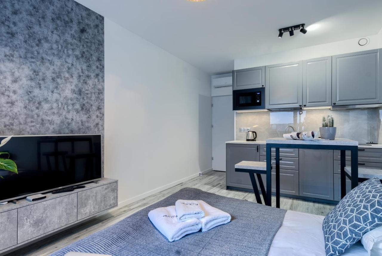 Wola Luxury Stay Warschau Exterior foto