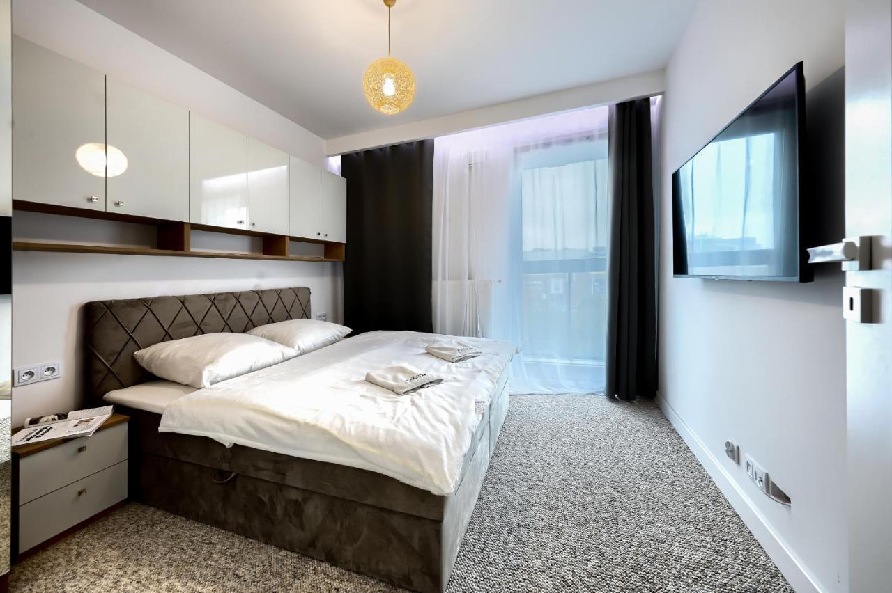 Wola Luxury Stay Warschau Exterior foto