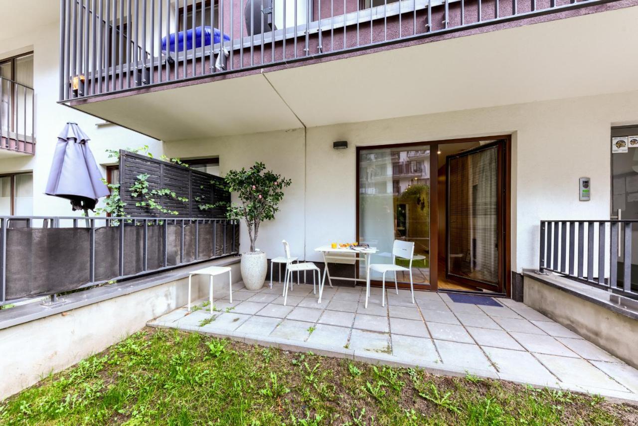 Wola Luxury Stay Warschau Exterior foto
