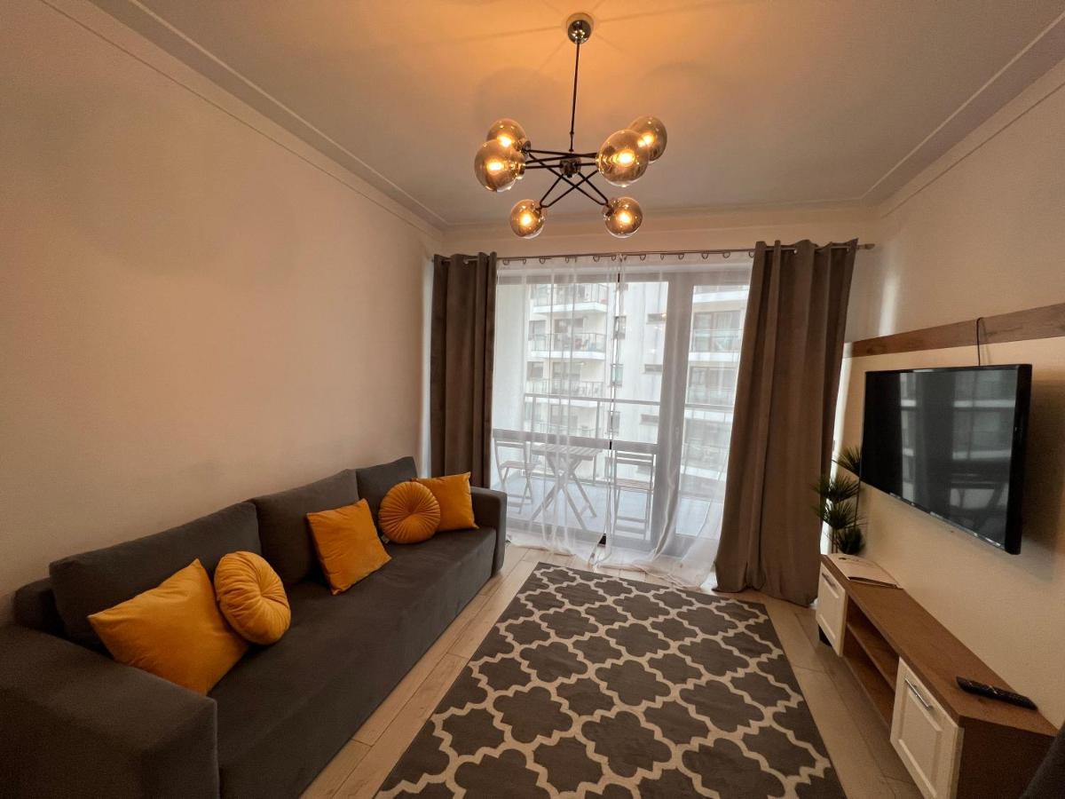 Wola Luxury Stay Warschau Exterior foto